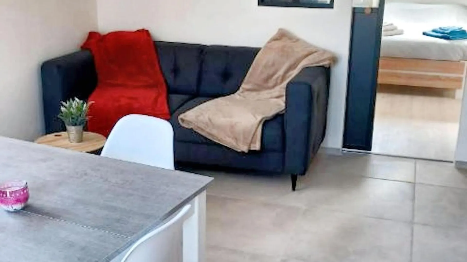 Appartement Cosy A Publier 30 M² Terrasse Ensoleillee Apartment