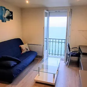 Bellerive, Pieds Dans L'eau & Montagnes Appartement